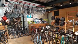 Toko Sepeda Trendy di Paris